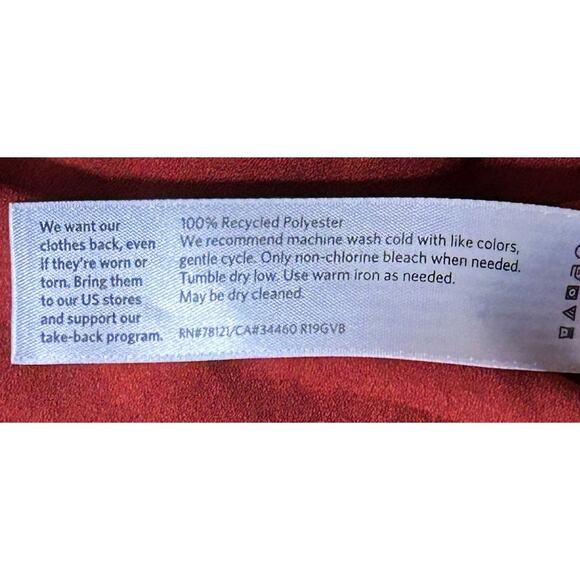 Eileen Fisher Satin Scoop Neck Burgundy Red Box Top Medium - Picture 6 of 6